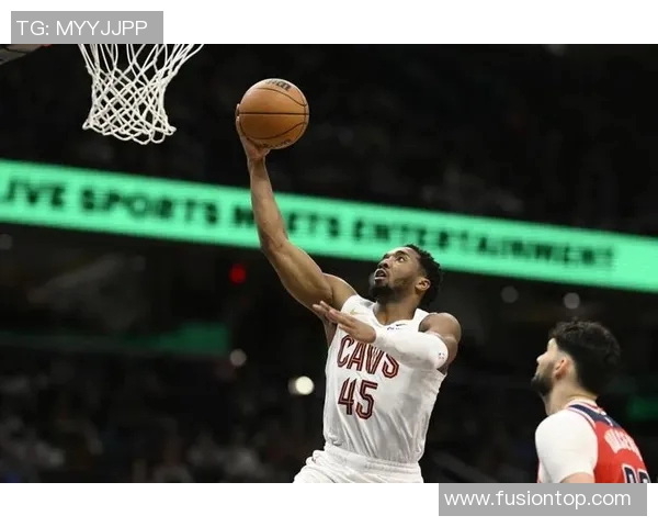 2008年NBA火箭与骑士对决回顾精彩瞬间与球星表现分析 2008年NBA火箭与骑士对决回顾精彩瞬间与球星表现分析